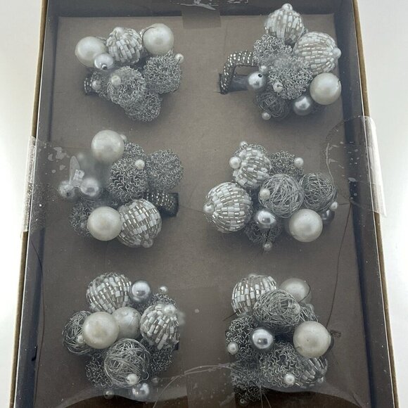 Rachel Zoe Beaded Napkin Rings Silver Metallic Beaded 3 Set Of 6 Holiday Party - Picture 4 of 5